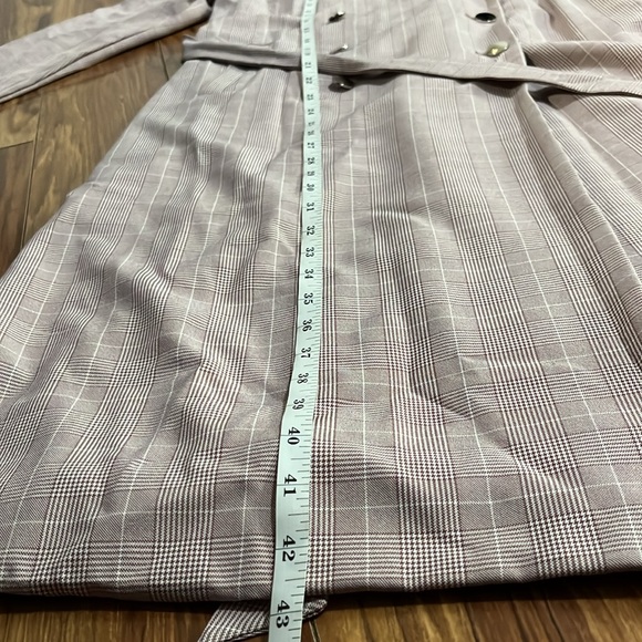 Hot & Delicious mauve pink plaid trench coat, size large, NWT. - Picture 12 of 13